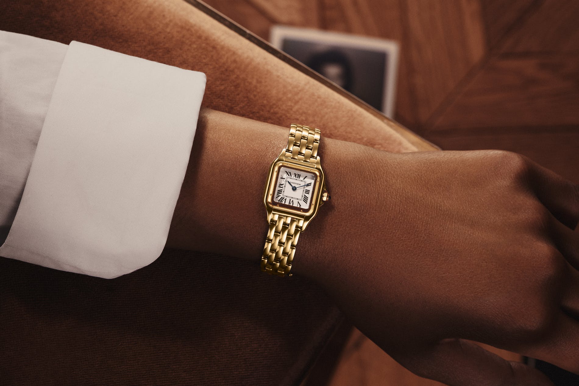 tew cartier panthere watch