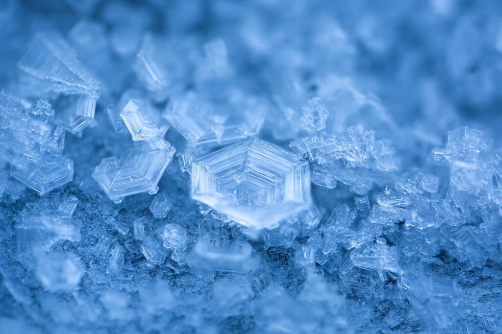 Ice crystals macro